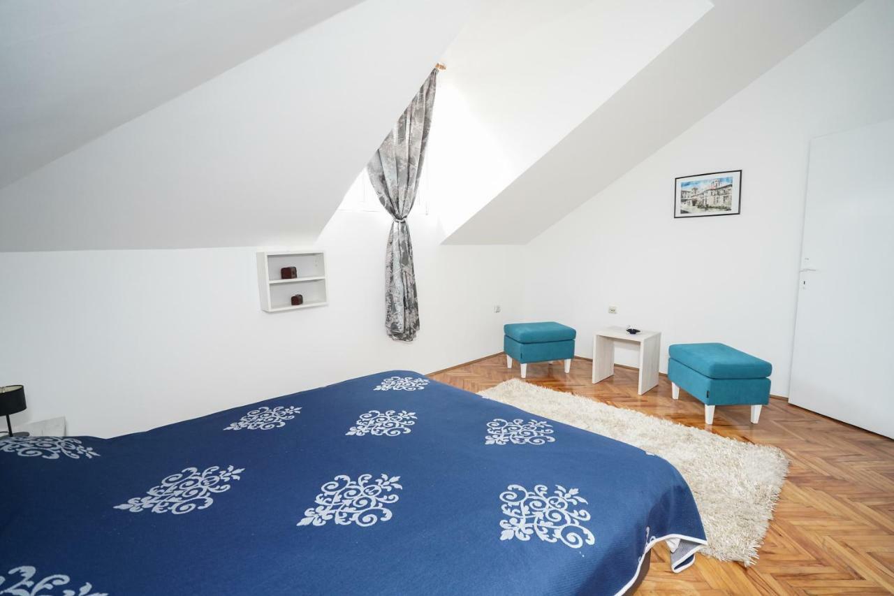Apartmani Gencic 克拉多沃 外观 照片